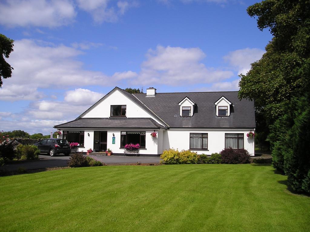 Mountain View Guesthouse Oughterard Esterno foto